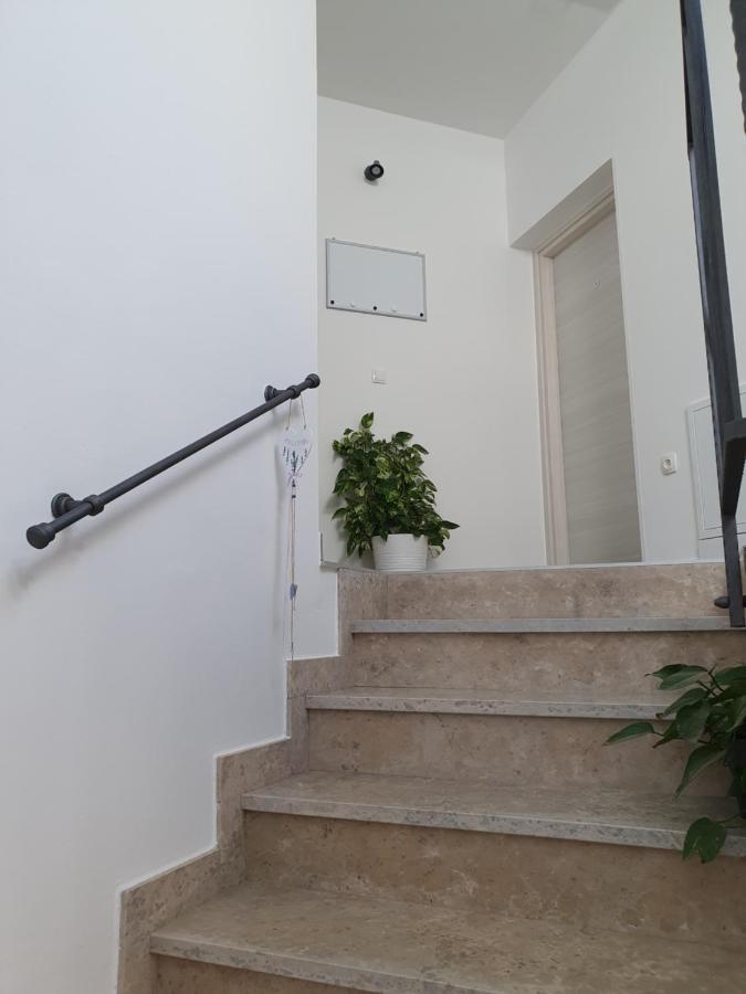 לובראן Studio Apartman Rubinic מראה חיצוני תמונה
